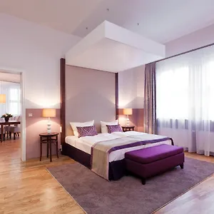4* Apart Otel Am Schloss